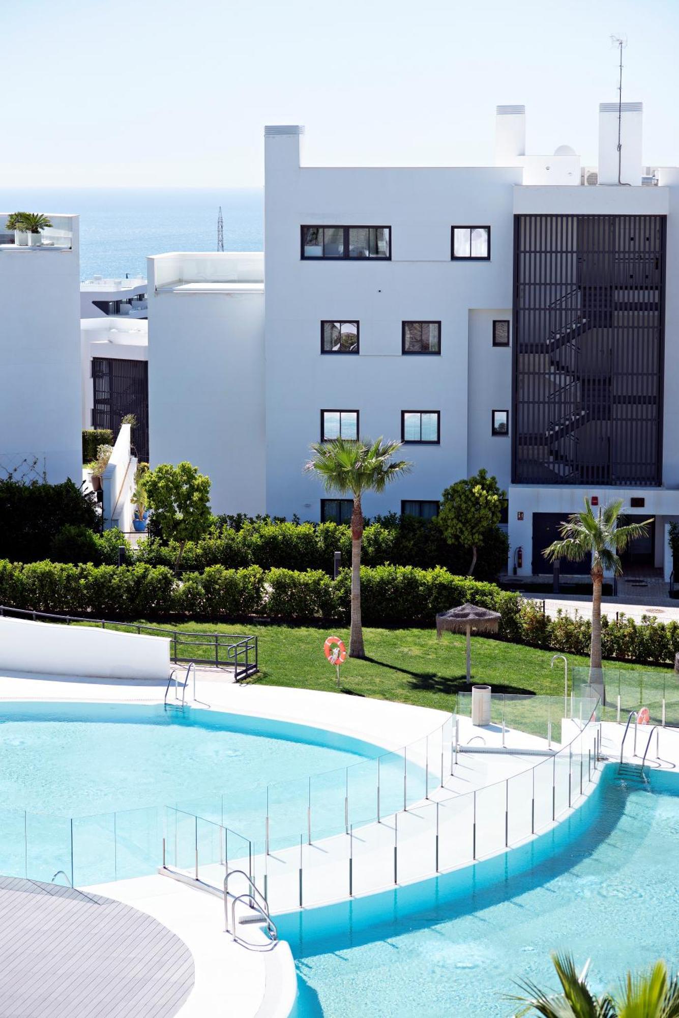 Mara's Higueron West - Luxurious And Sunny - Sea View Appartamento